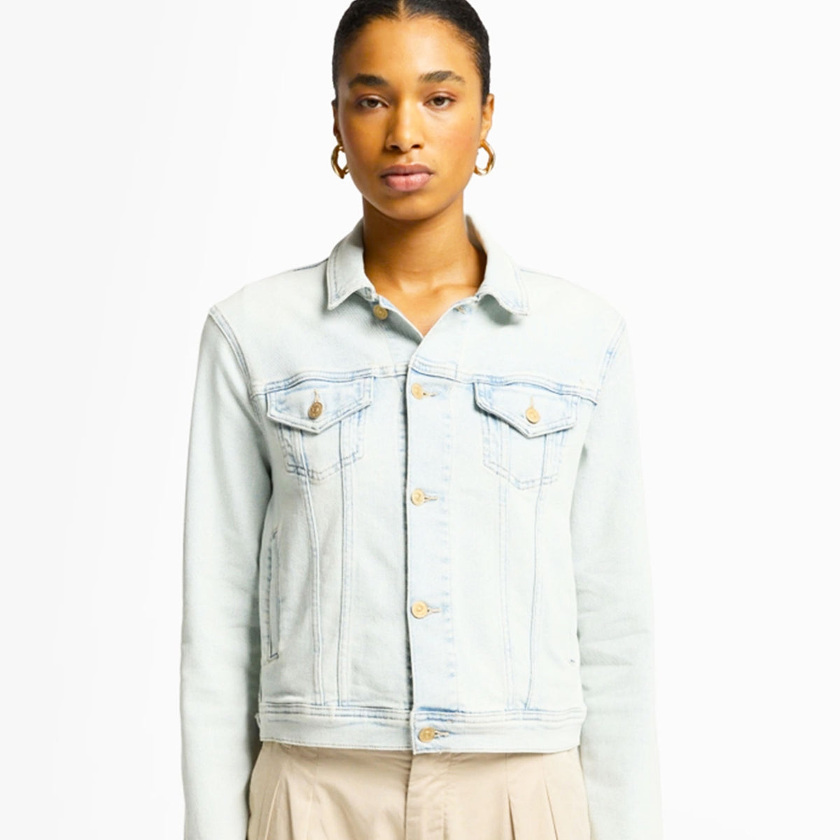 7-FOR-ALL-MANKIND-Damen-Jeansjacke-Trucker-cassic-maui-light-blau-01