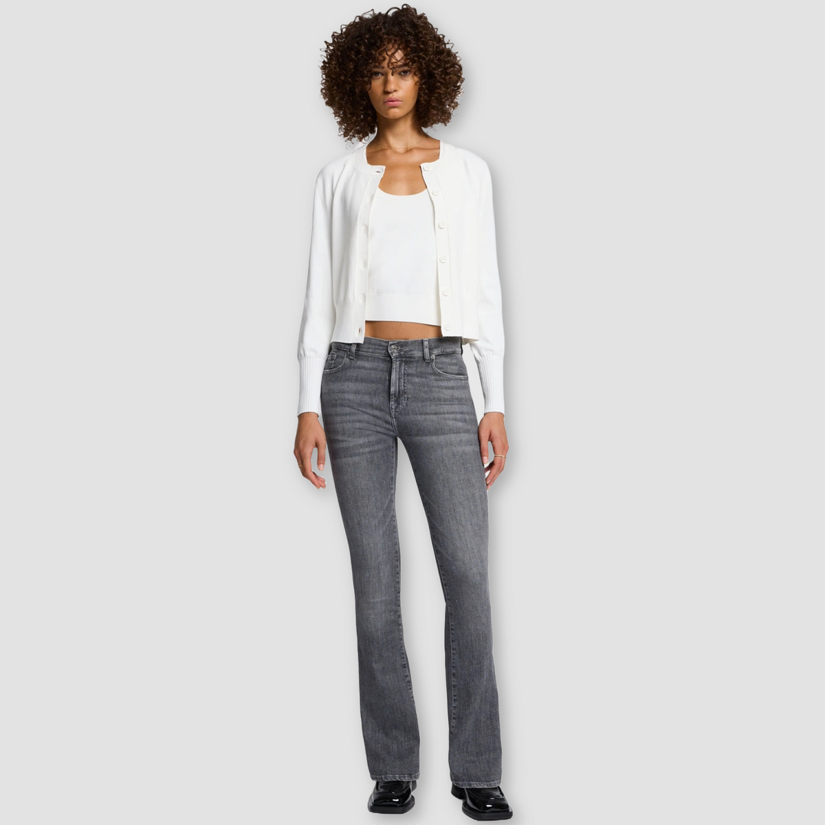 Seven-for-all-mankind-Damen-Bootcut-Soho-Grey-02