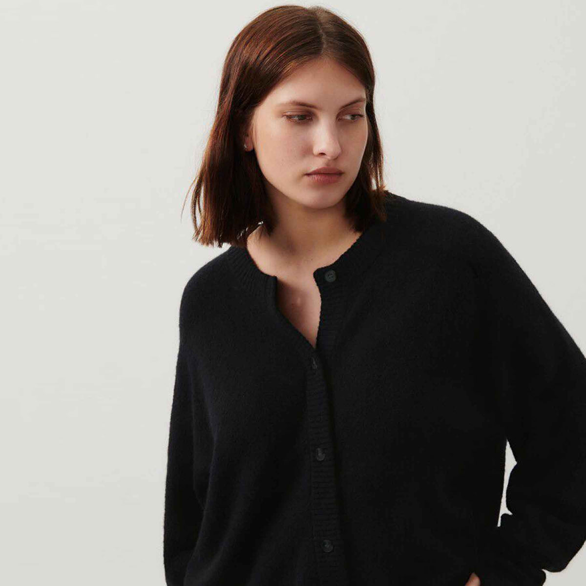 american-vintage-damen-strickjacke-cardigan-damsville-schwarz-noir-dam19e-noir-3PLaML4Nhm5ia1