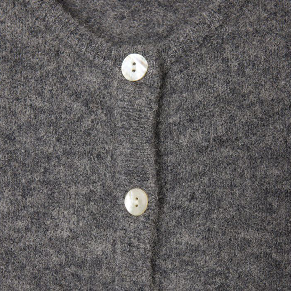 american-vintage-damen-strickjacke-cardigan-vitow-acier-chine-grau-vitow19e-acier-c-2