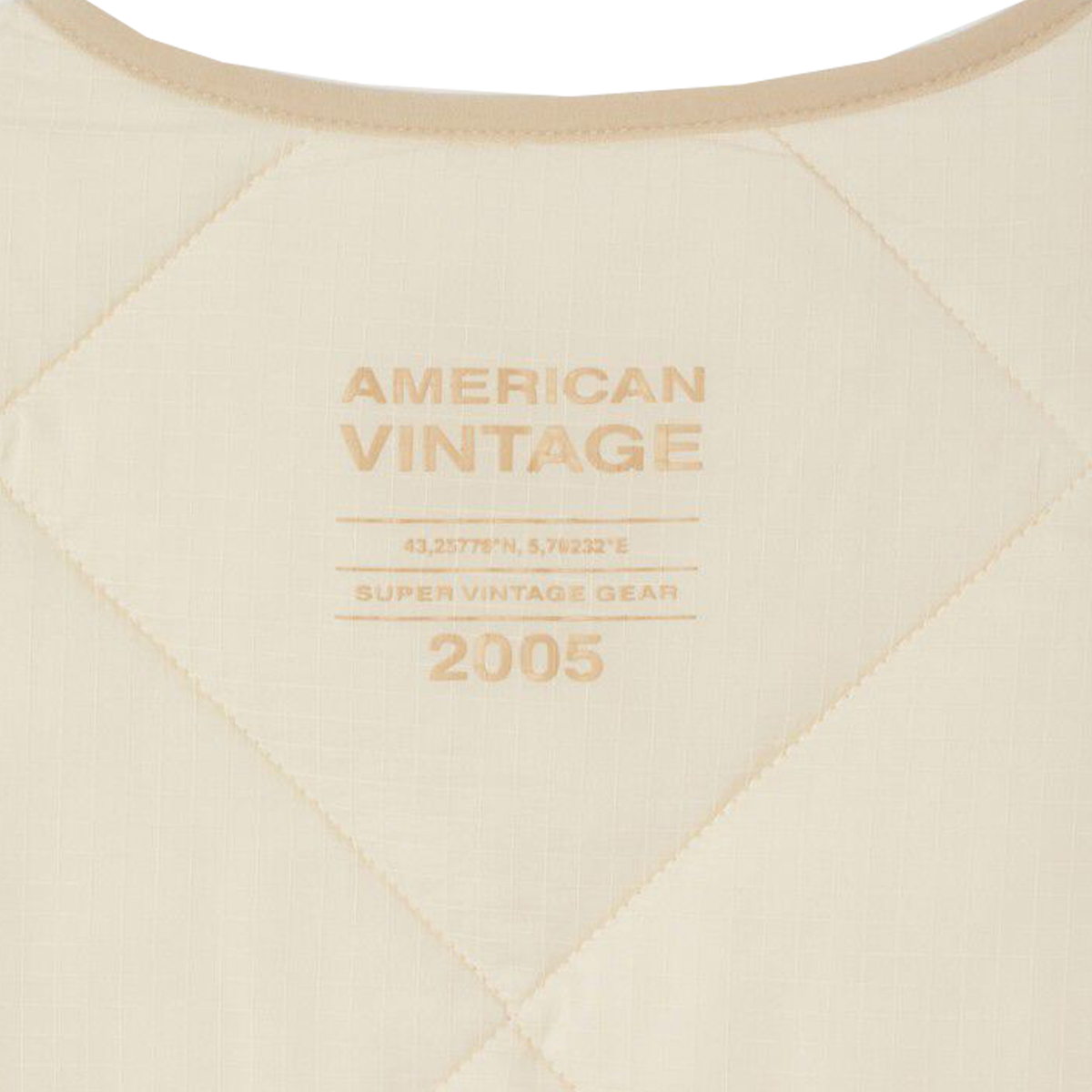 AMERICAN VINTAGE Weste YUPIBAM - Creme