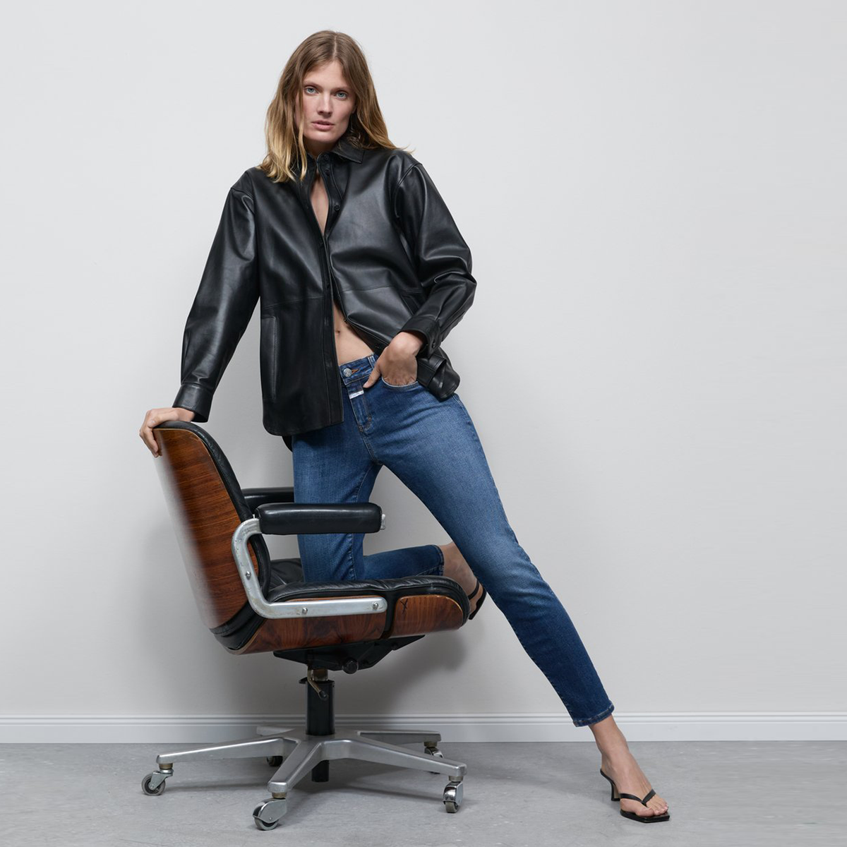 closed-damen-denim-jeans-baker-blau-dark-blue-c24833-08v-3r-dbl-4