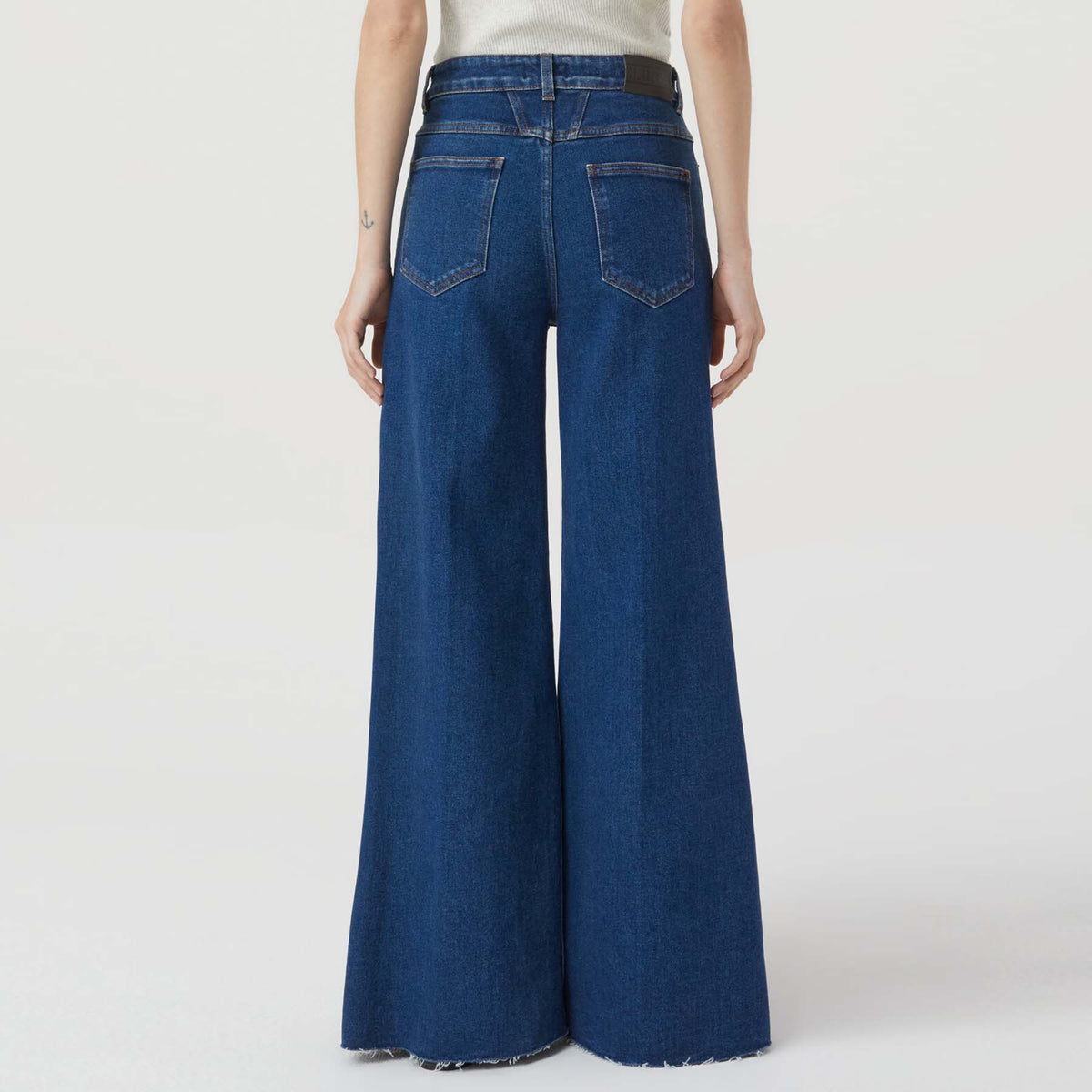 closed-damen-denim-jeans-glow-up-blau-dark-blue-c91004-05y-hm-dbl-4
