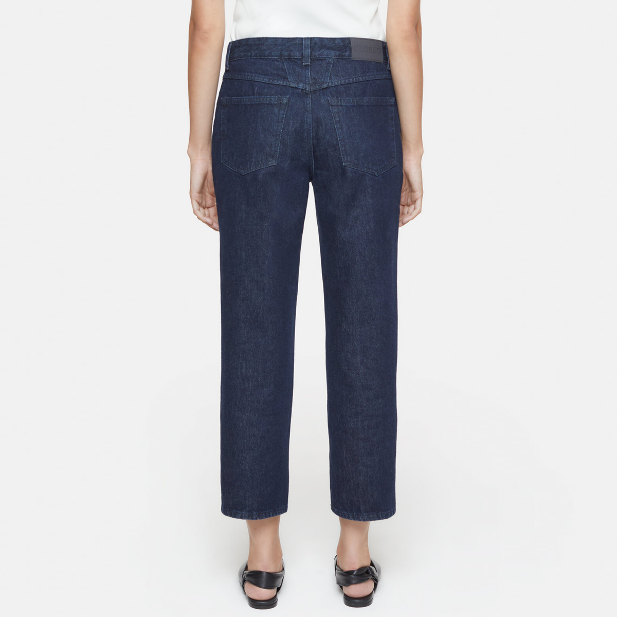 closed-damen-denim-jeans-milo-blau-dark-blue-c91243-18r-2I-dbl-5