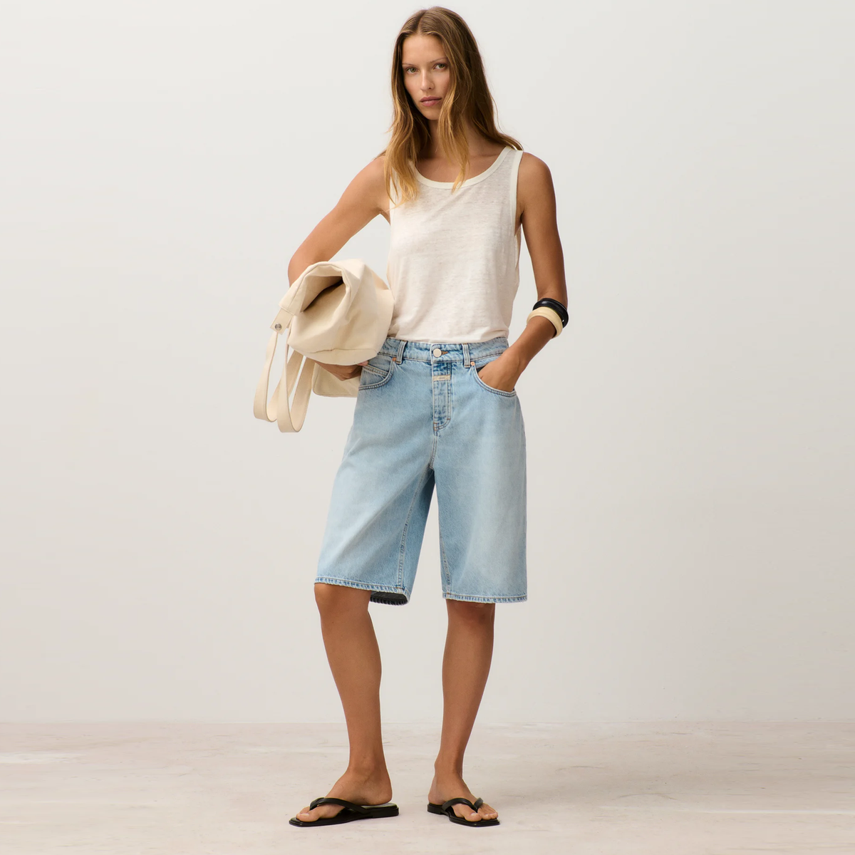 CLOSED Jeansshorts JENICA Mid Waist - Blau