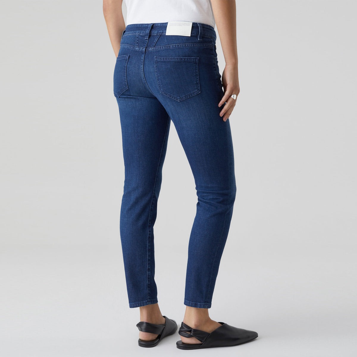 closed-jeans-baker-dark-blue-c91833-03p-28-dbl-3