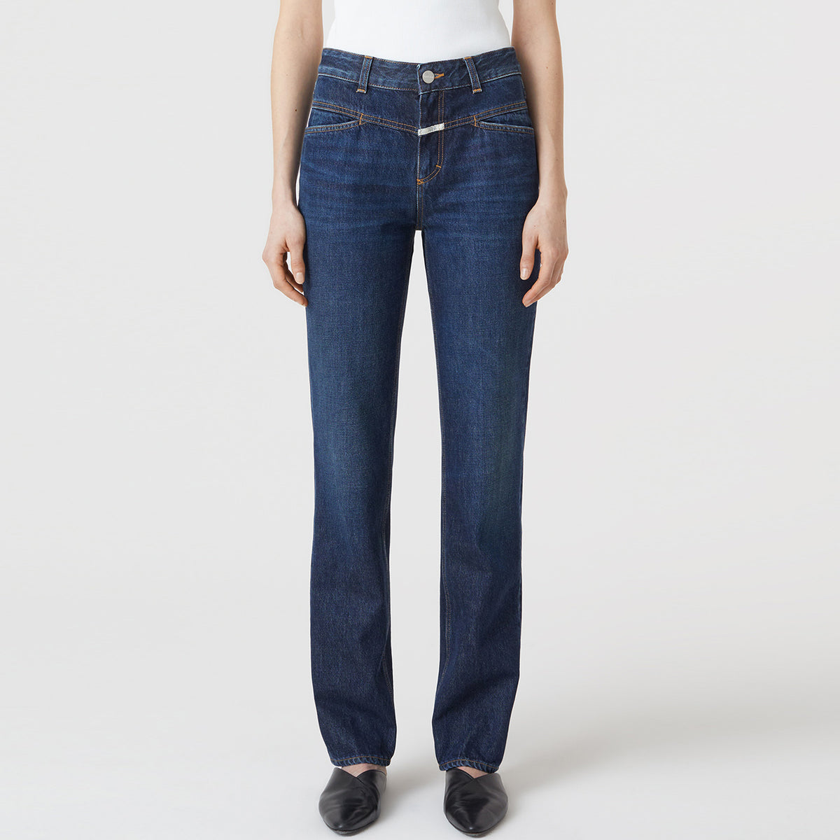 closed-jeans-straight-x-dark-blue-c91291-18r-2y-dbl-3