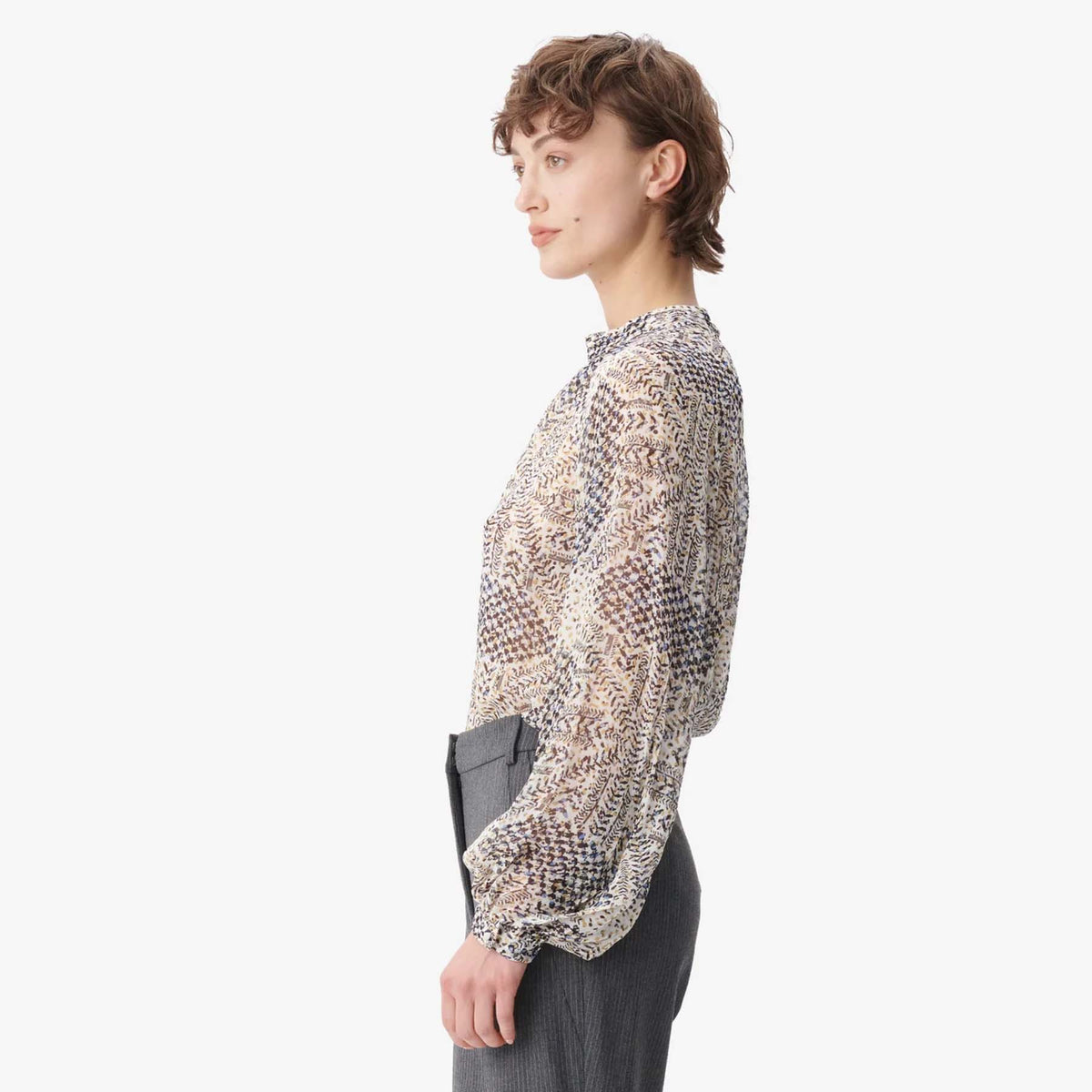 lala-berlin-bluse-talvi-beige-gemustert-heritage-star-vanilla-4