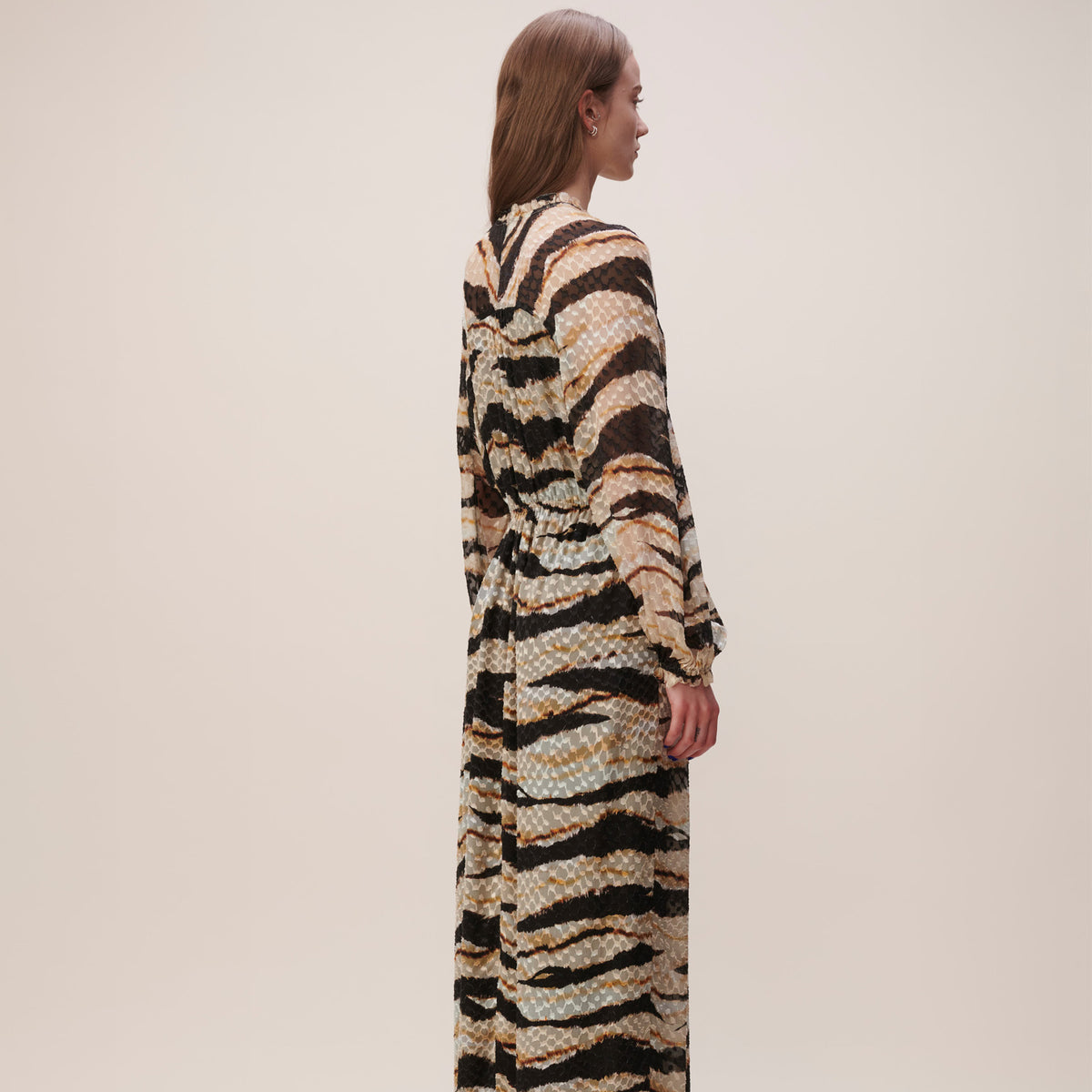 lala-berlin-kleid-dally-brushed-tiger-1058-51990-4