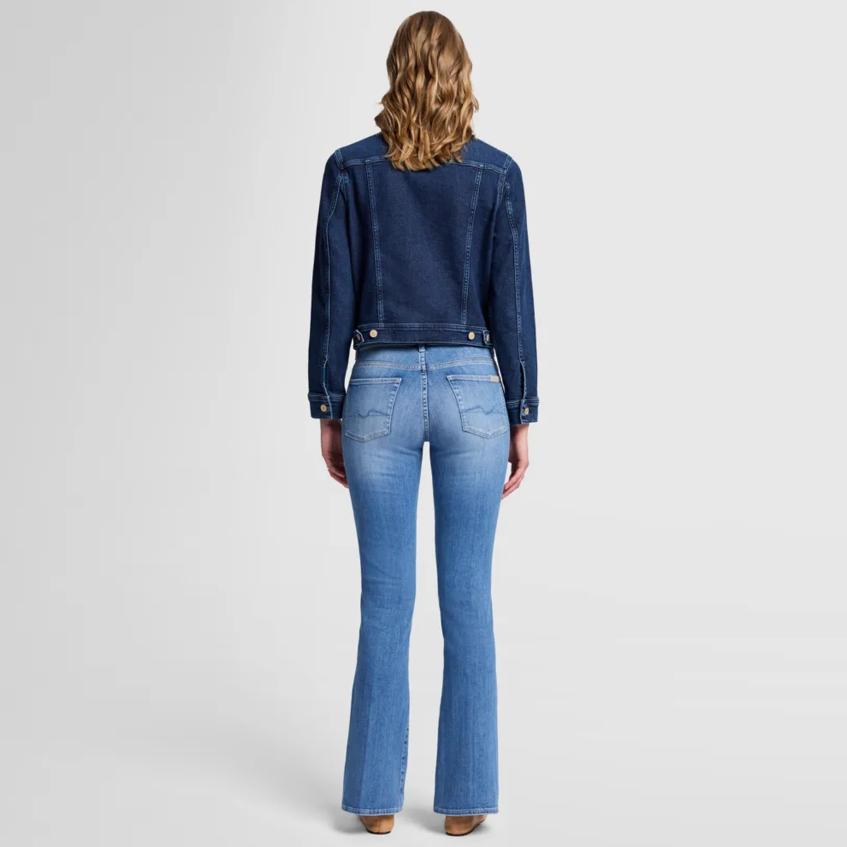 seven-for-all-mankind-damen-denim-jeans-bootcut-slim-illusion-mare-hellblau-blau-light-blue-jswbc120mr-4