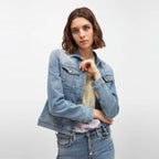 seven-for-all-mankind-jacke-modern-trucker-light-blue-jscm1200dr-2